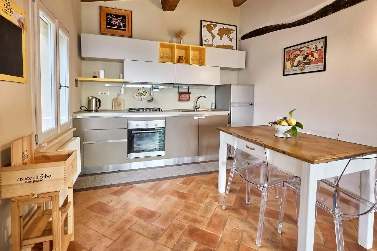 La Finestra - Centro Storico Montepulciano, Casa Panoramica.ヴィラ 0*,